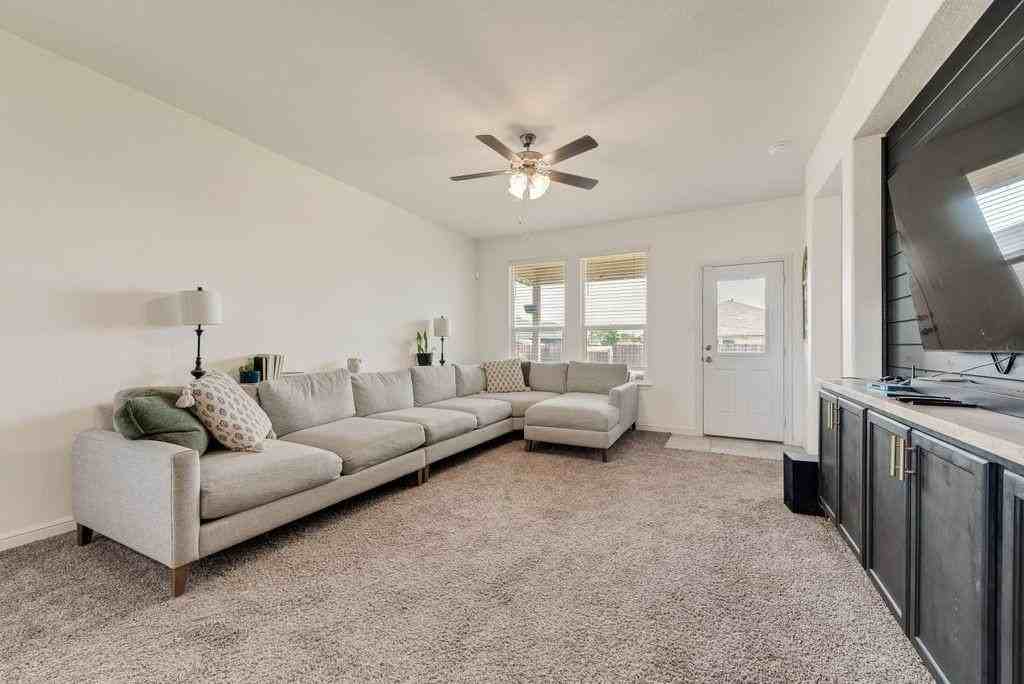 444 Windsail Ln - Photo 5 of 22