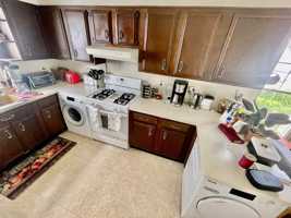 featured image of 31 Midland Ave