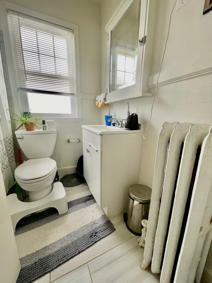 31 Midland Ave - Photo 3 of 12