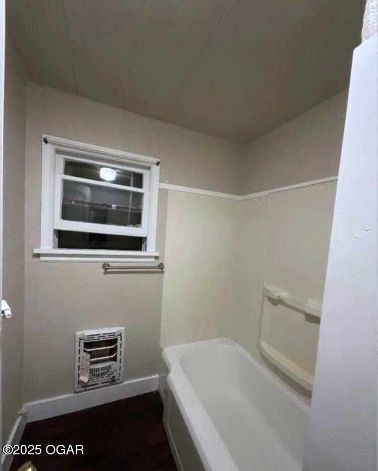 1920 S Upper 1/2 Connor Avenue - Photo 3 of 13