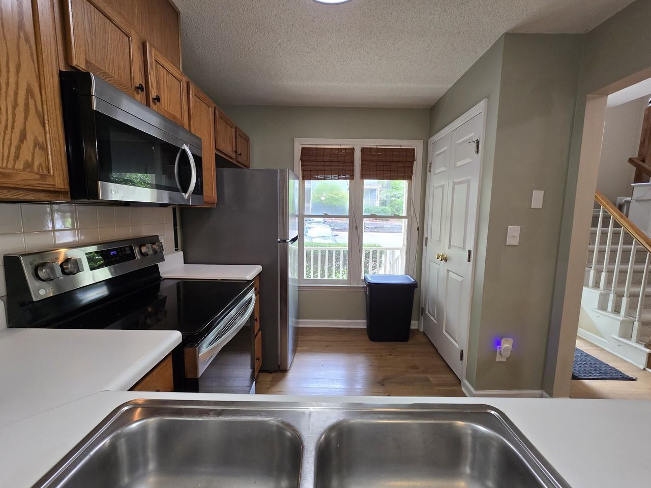 1500 Oakland Hills Way #1 - Photo 7 of 40