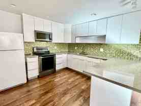 1310 Maalahi St #1 - Photo 1 of 1