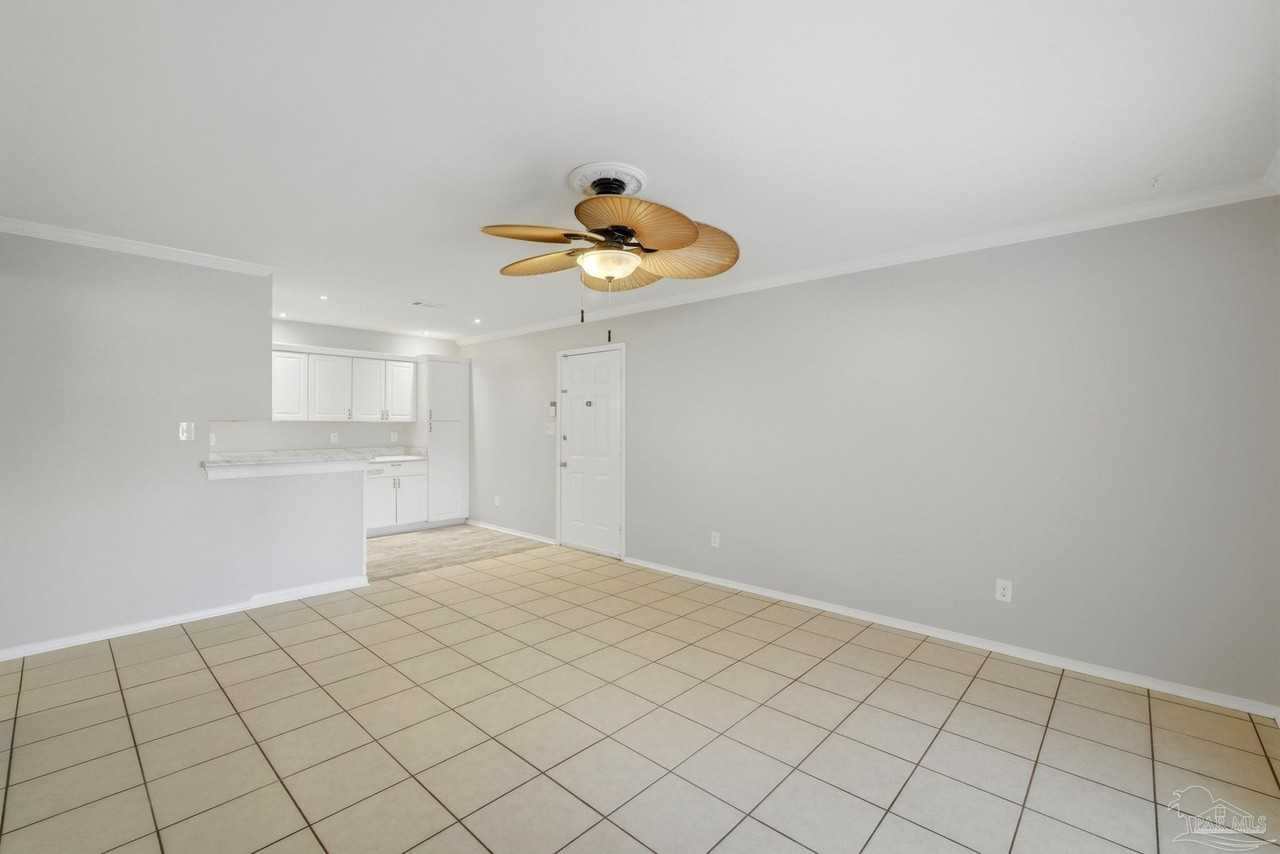 2300 W Michigan Ave Apt 3 - Photo 6 of 26