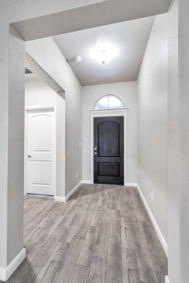 3119 Mearns Ct - Photo 3 of 22