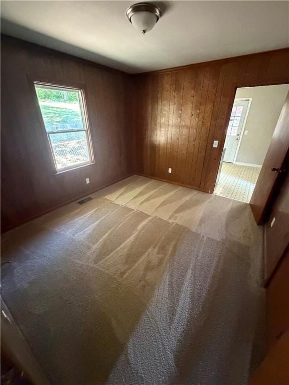 2201 7th Ave - Photo 4 of 14