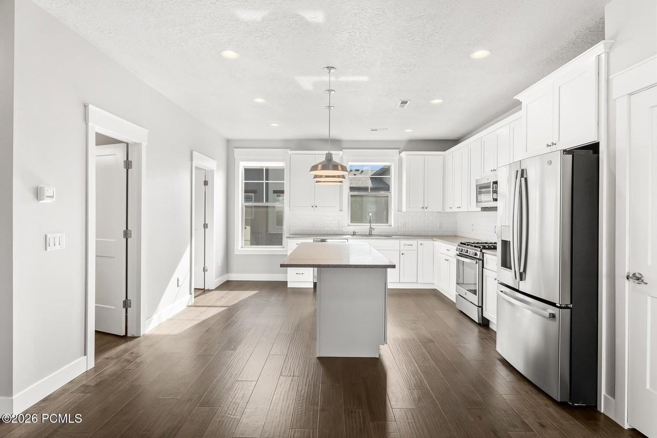 10374 S Sage Canal Way - Photo 2 of 38