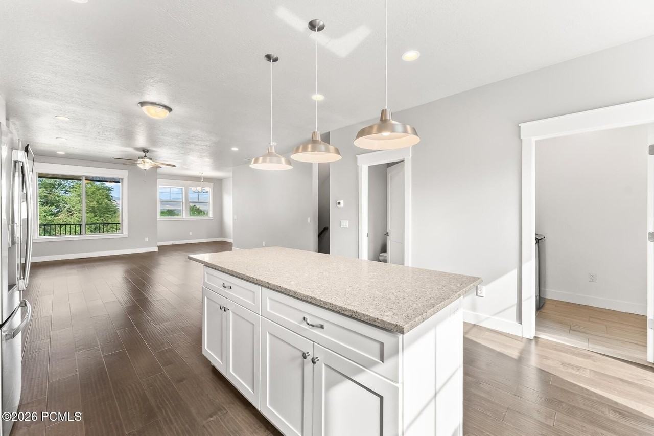 10374 S Sage Canal Way - Photo 7 of 38