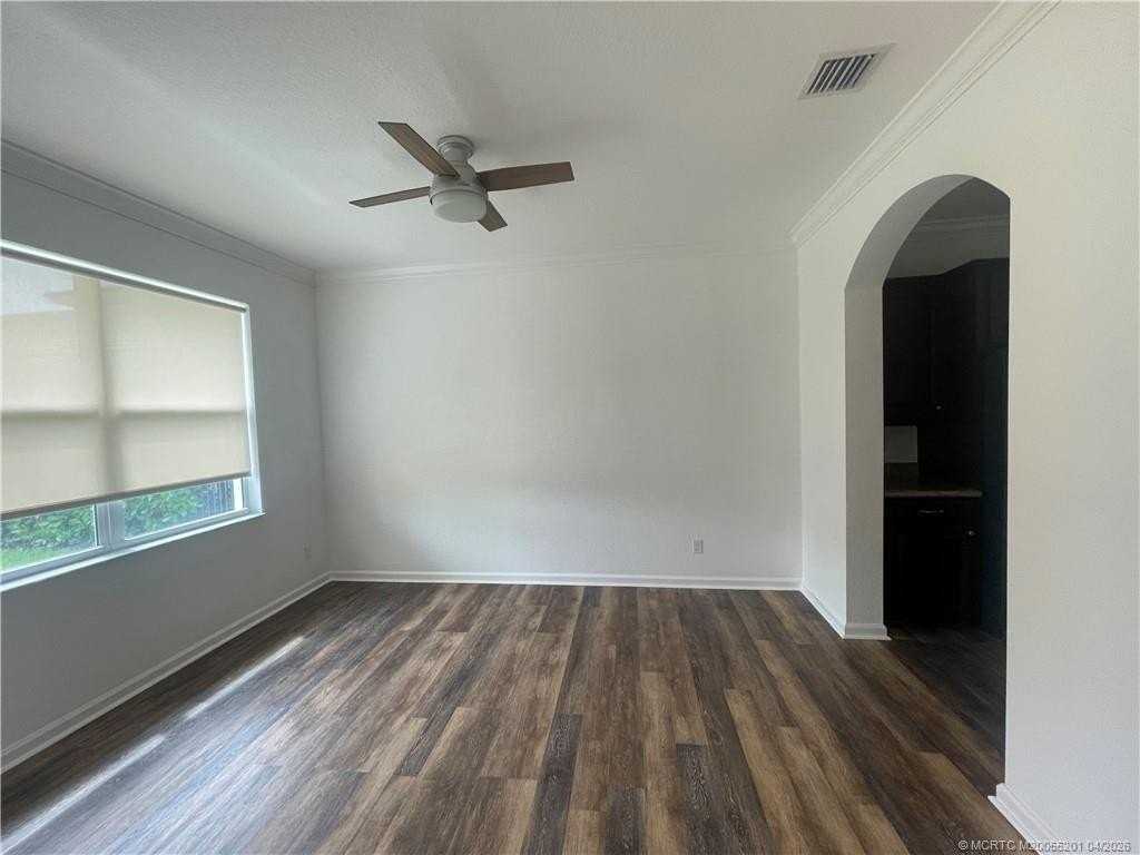 480 Nw Windflower Ter - Photo 5 of 20