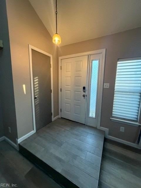 1524 Colonnade Dr - Photo 3 of 24