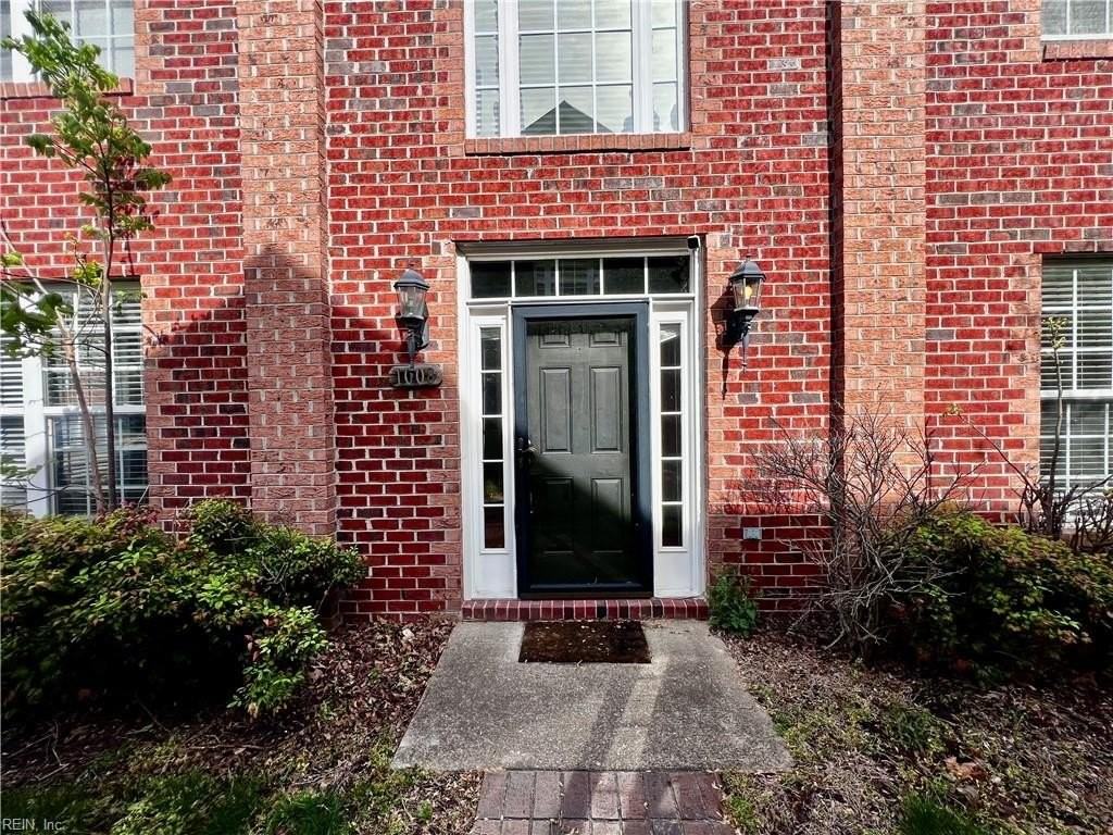 1008 Skiffs Landing Ln - Photo 3 of 20