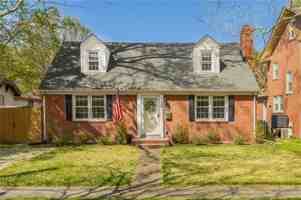 featured image of 1620 Melrose Pkwy