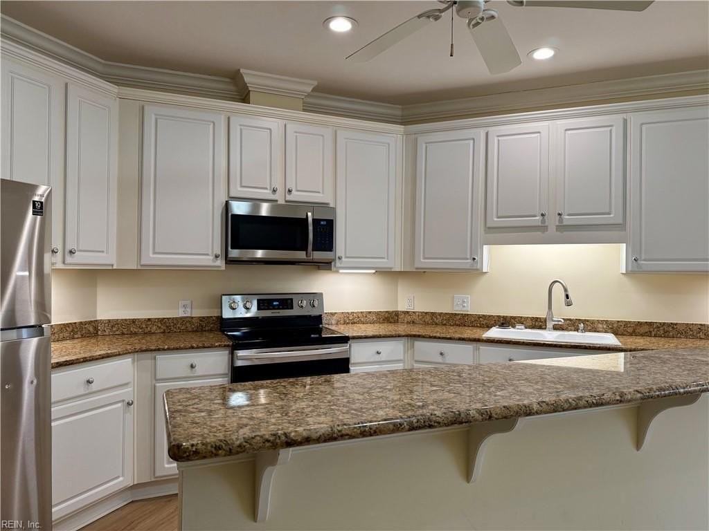 400 Rudee Point Rd #107 - Photo 7 of 30