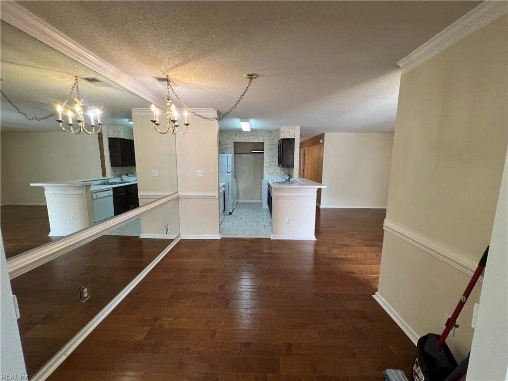 451 Adkins Arch - Photo 7 of 21