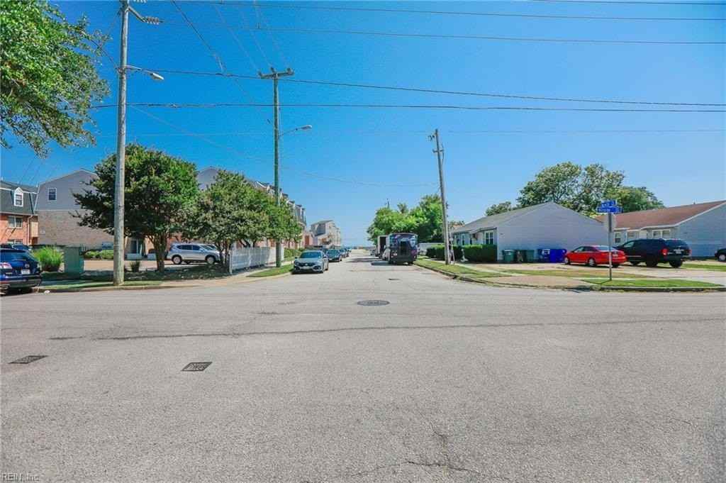 1203 Hillside Ave #B3 - Photo 3 of 29