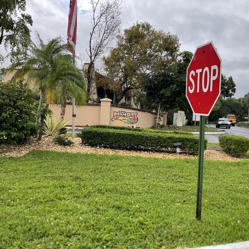 4008 Inverrary Dr #G6 - Photo 2 of 48