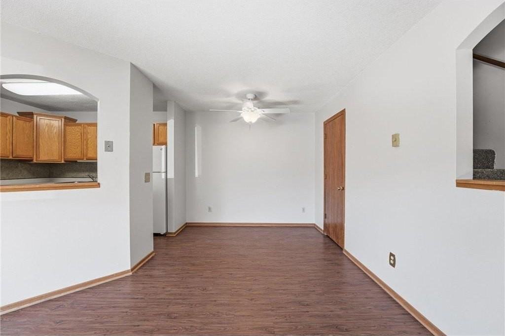 64 E 13th St - Photo 4 of 27