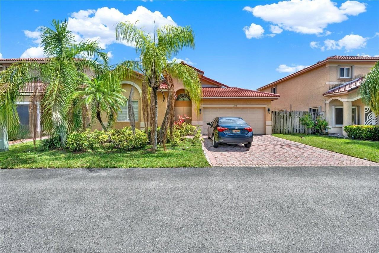 12046 Sw 133rd Ter