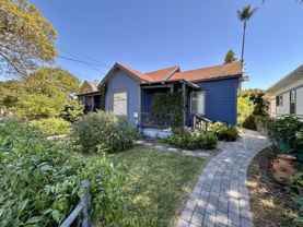 323 W Victoria St Apt B #Apt B - Photo 1 of 1