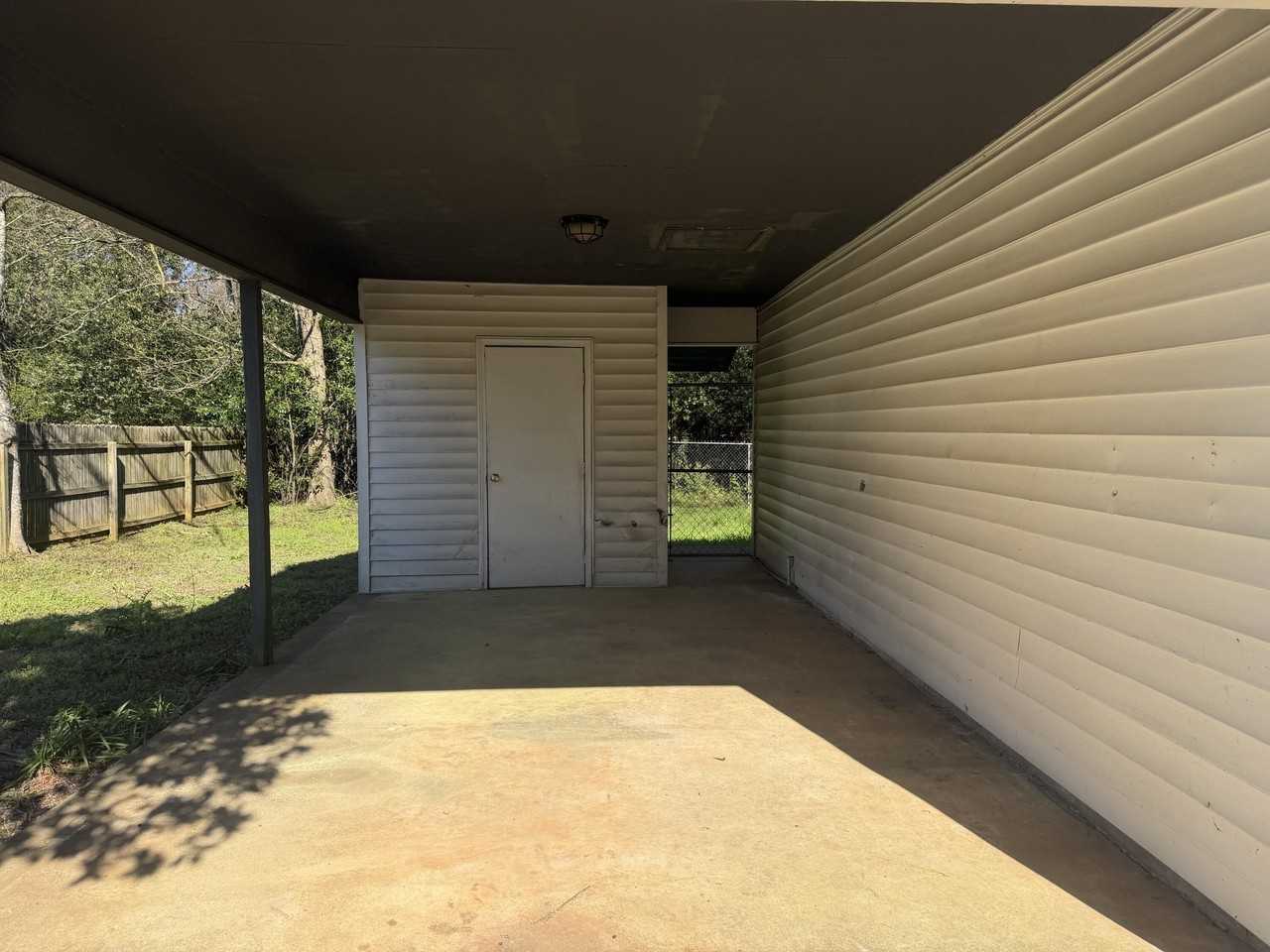 11 Coulter Dr - Photo 2 of 23