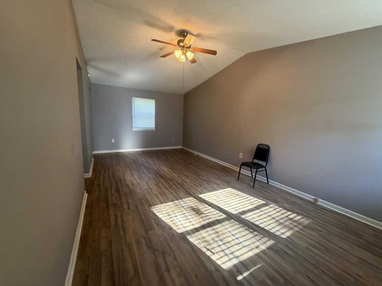 11 Coulter Dr - Photo 6 of 23