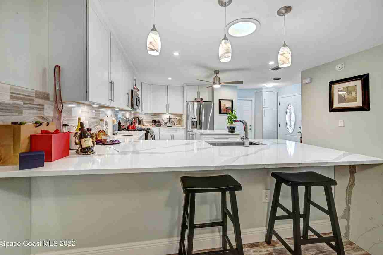 156 Plover Ln Unit 127 - Photo 4 of 40