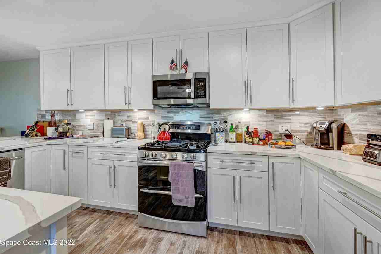 156 Plover Ln Unit 127 - Photo 5 of 40