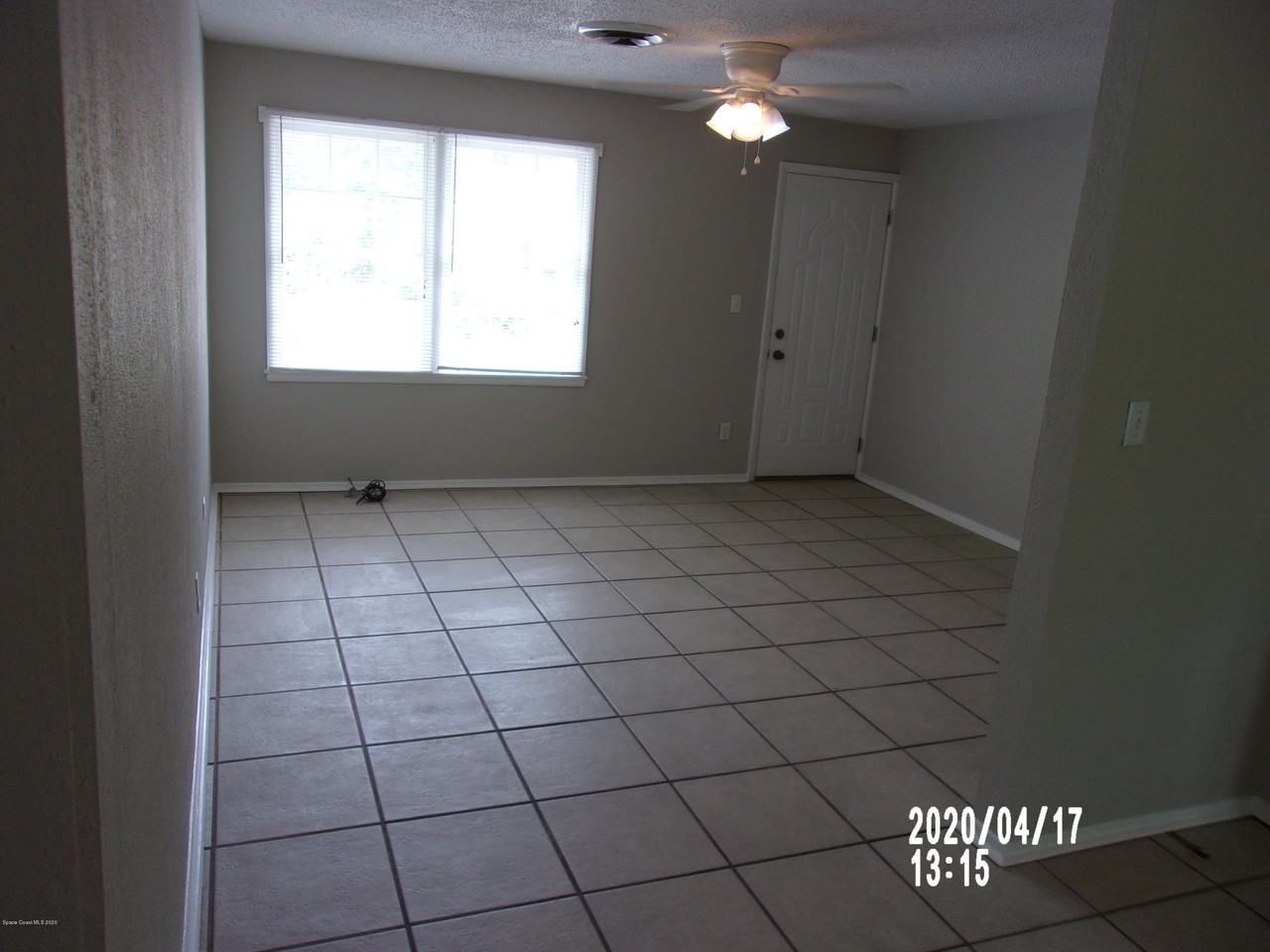 53 Shady Ln - Photo 6 of 28