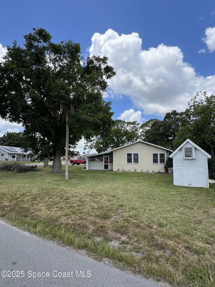 6500 June Dr - Photo 2 of 21