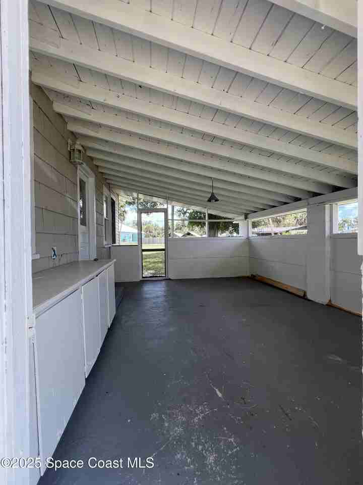 6500 June Dr - Photo 4 of 21