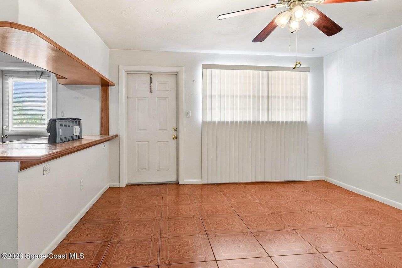 401 Monroe Ave #C201 - Photo 3 of 31