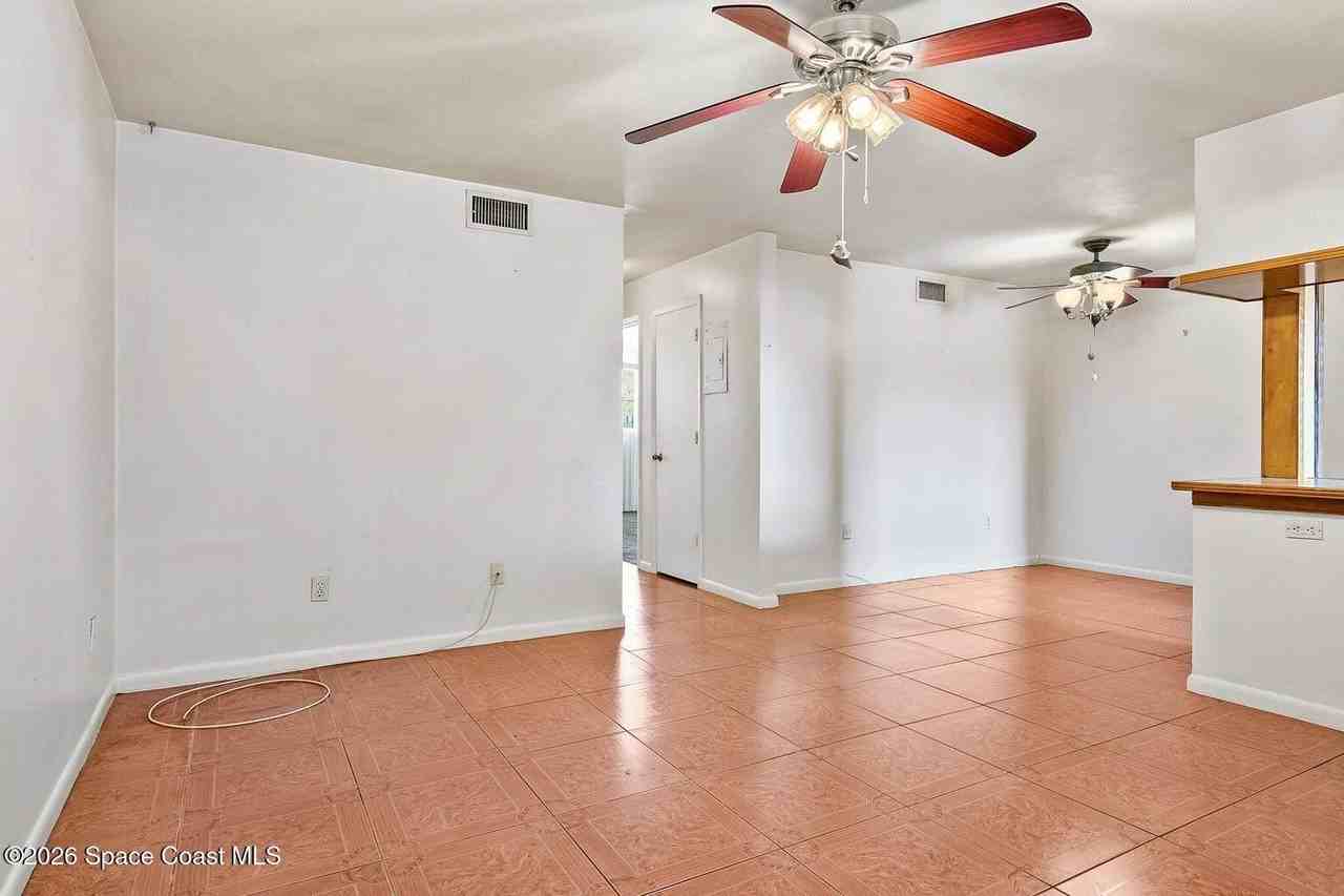 401 Monroe Ave #C201 - Photo 6 of 31