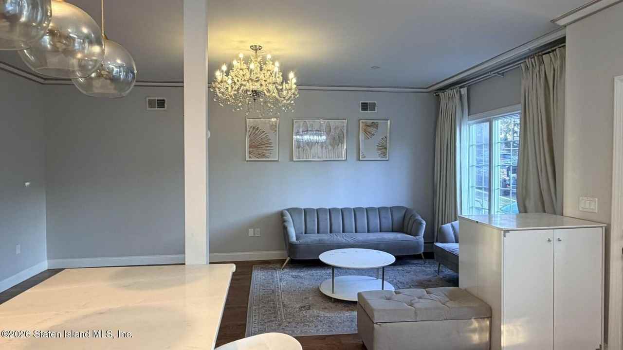 31 Hillcrest Ave - Photo 2 of 16