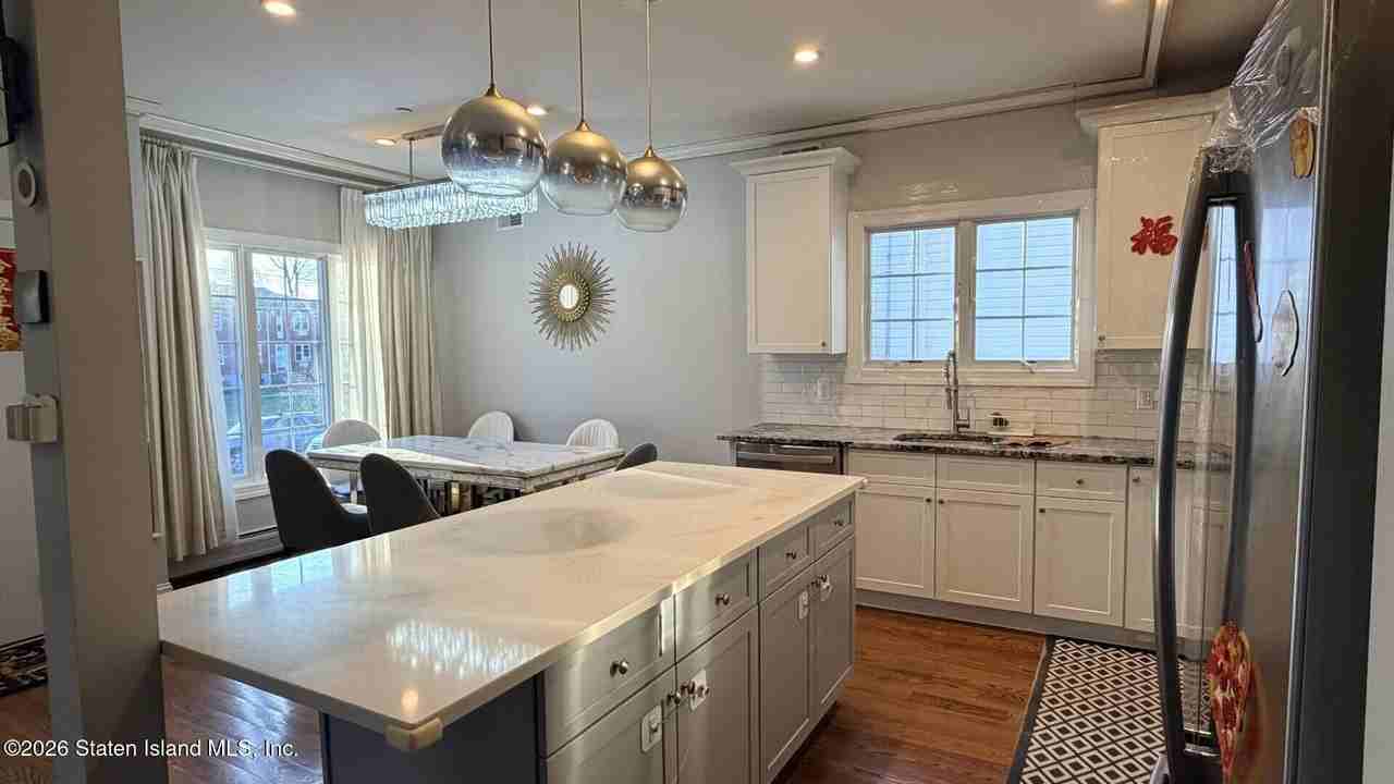 31 Hillcrest Ave - Photo 4 of 16