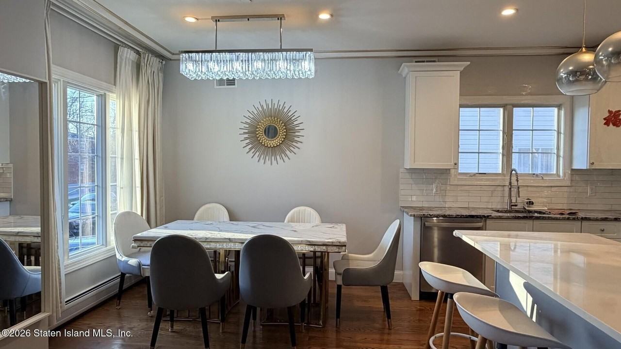 31 Hillcrest Ave - Photo 5 of 16