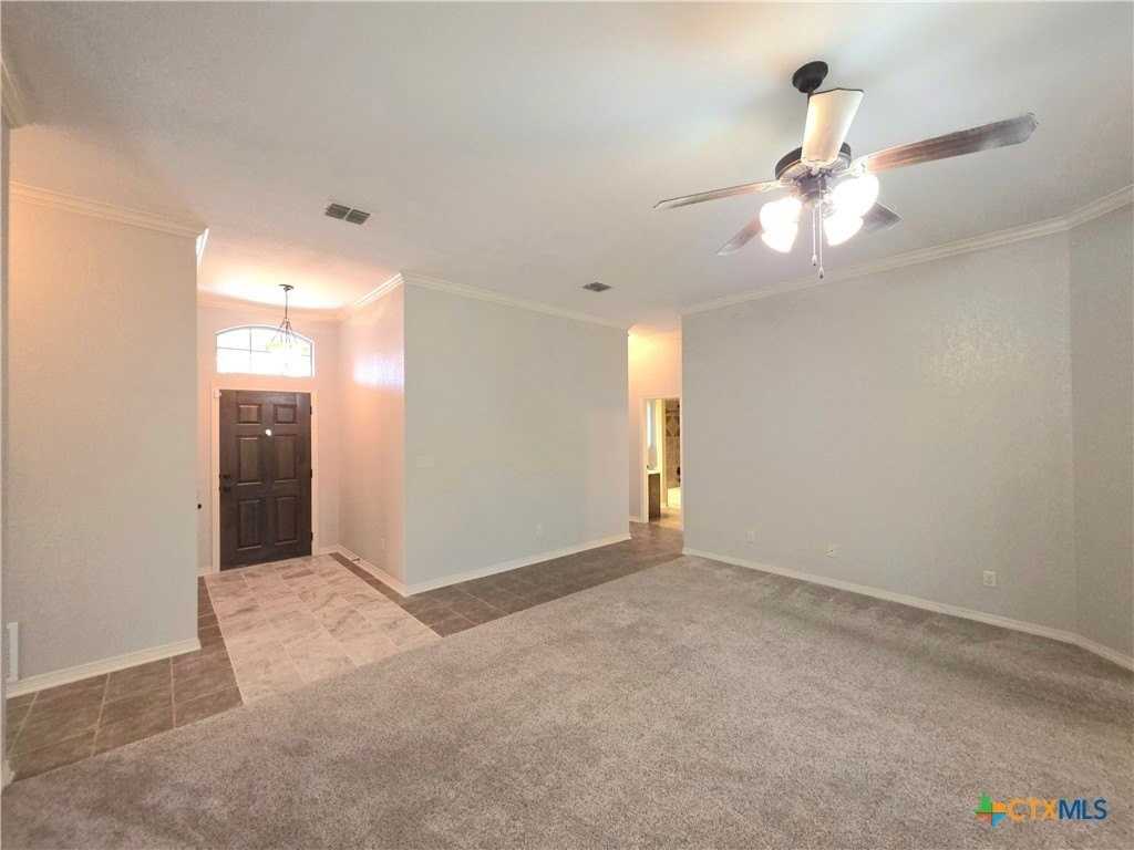 5020 Sean Patrick Gln - Photo 5 of 34