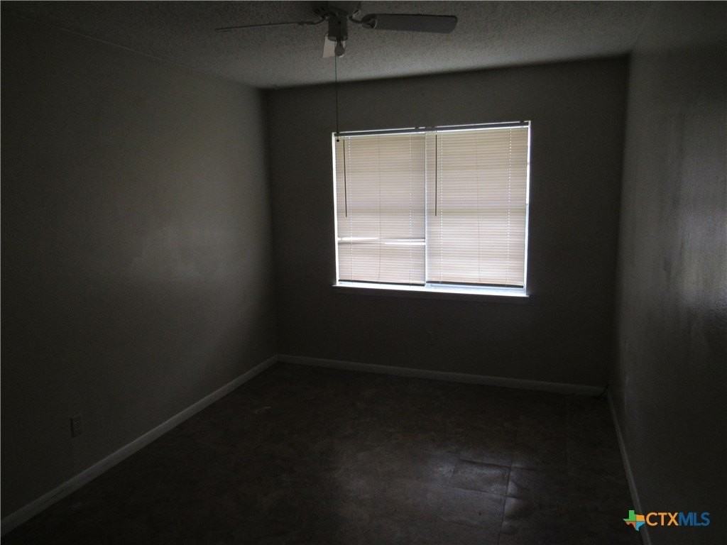 3804 Trimmier Rd Apt 2 - Photo 4 of 9