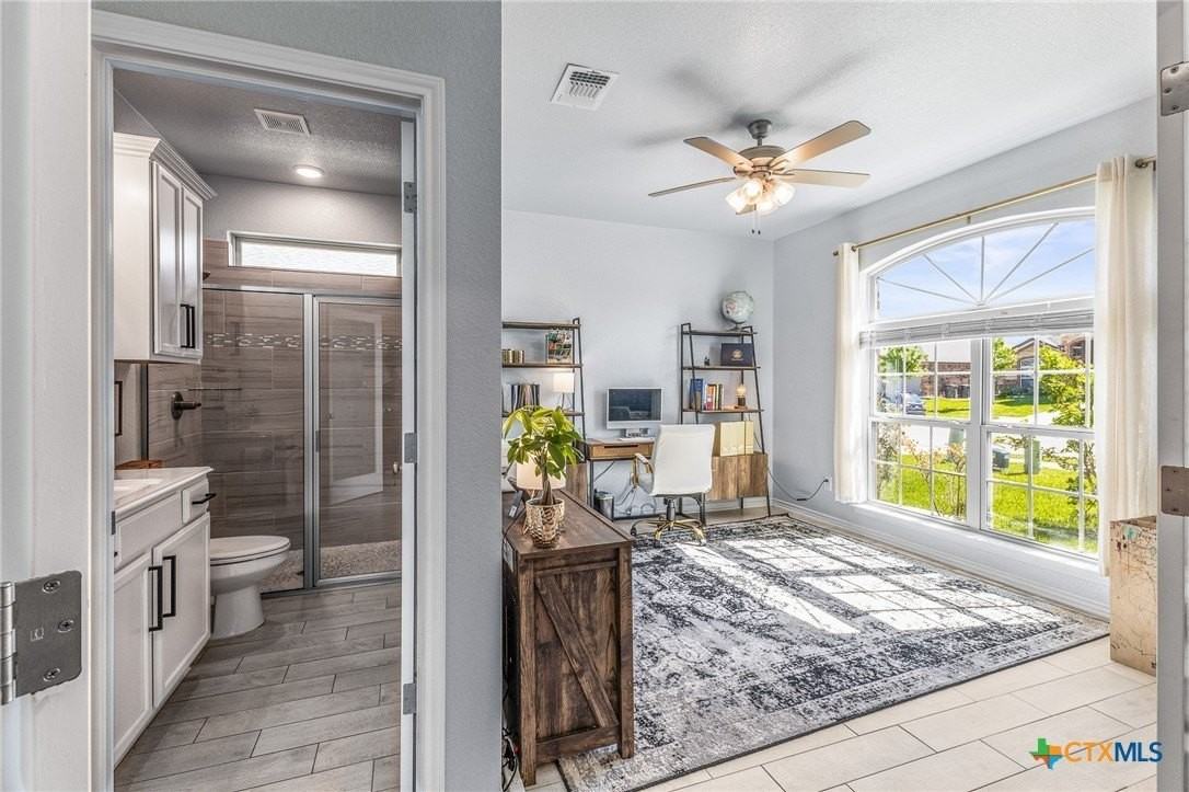 5107 La Piedra Ln - Photo 4 of 31