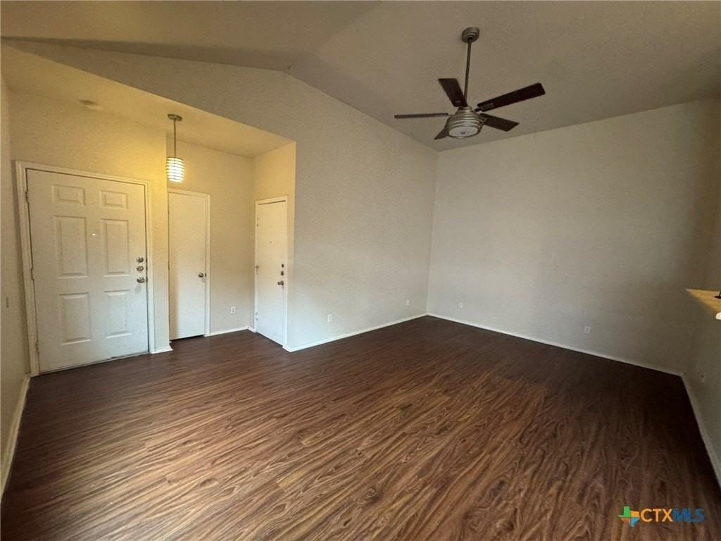 248 Rosalie Dr Unit B - Photo 2 of 13