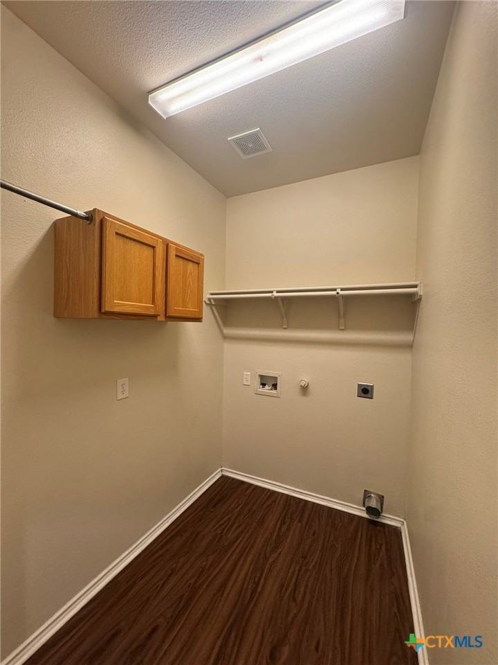 248 Rosalie Dr Unit B - Photo 6 of 13