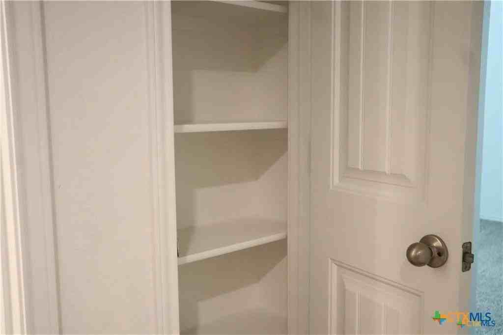 1060 Pronghorn Trl - Photo 6 of 22