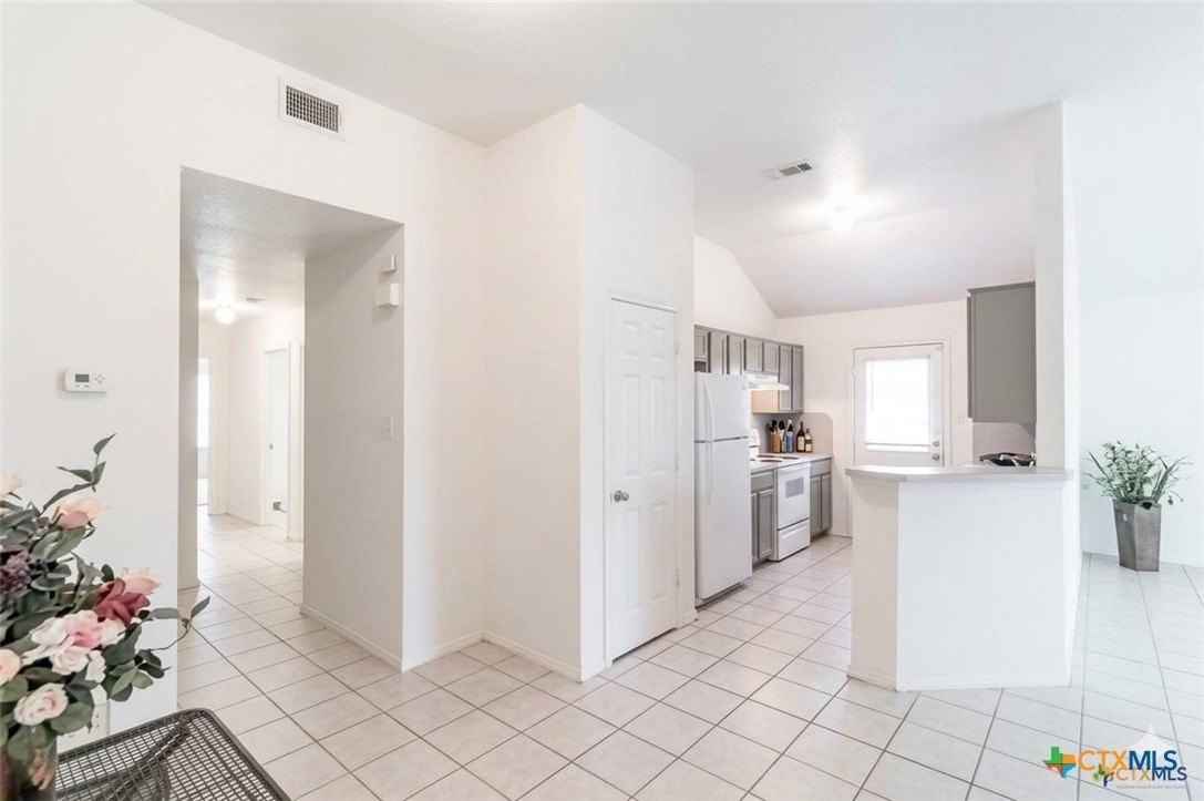 3603 Woodrow Dr Unit B - Photo 2 of 15