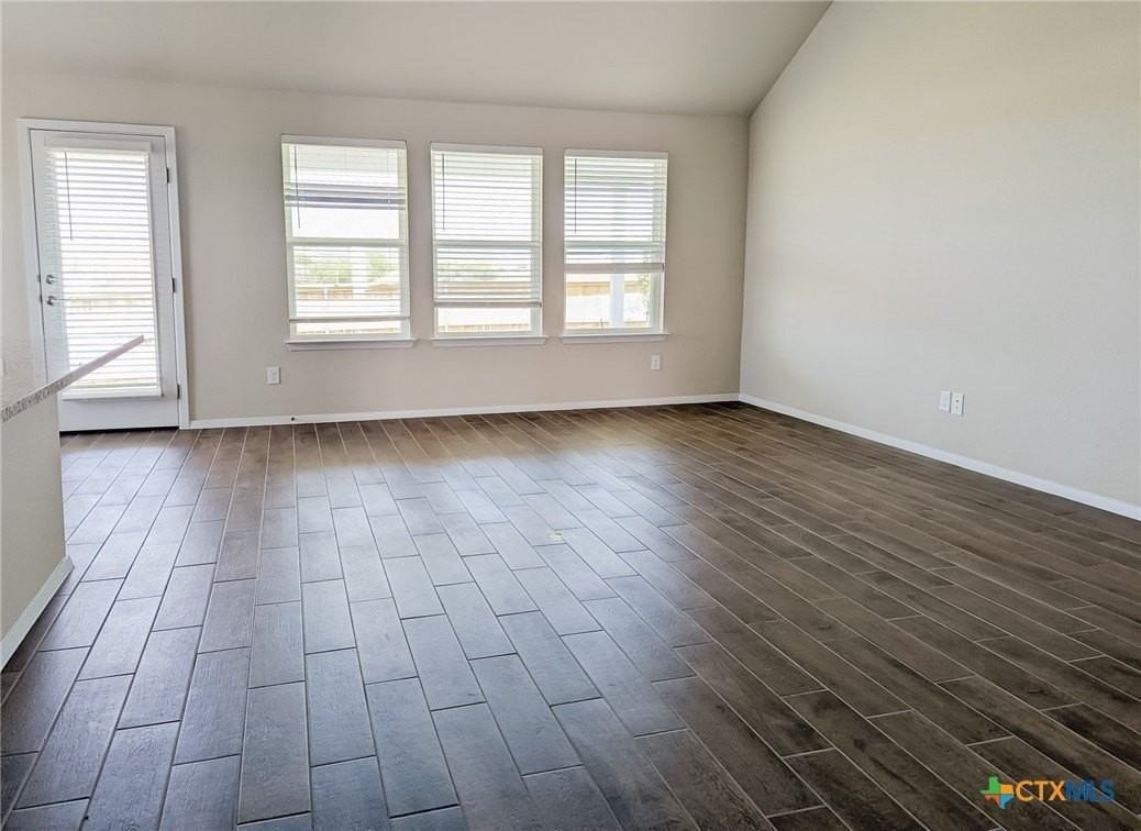 139 Spiny Lizard Ln - Photo 2 of 17