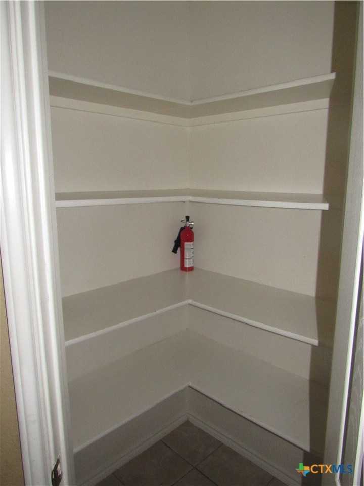 4301 Elms Run Cir Apt B - Photo 6 of 16