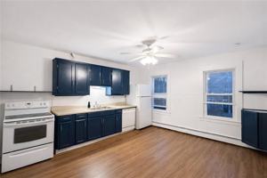 featured image of 39 Roland St Unit 2