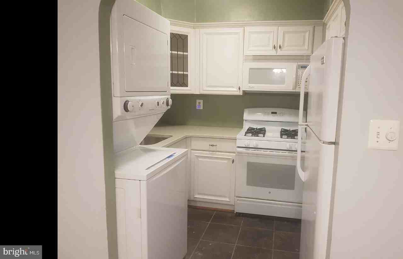 1143 19th St Ne - Photo 5 of 7