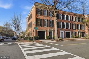 featured image of 3327 R St Nw