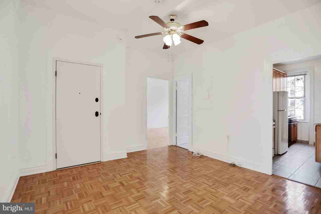 2854 Connecticut Ave Nw Apt 30 - Photo 7 of 37