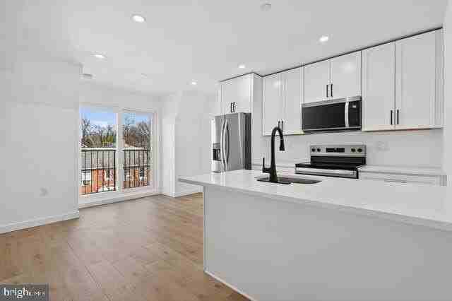 3013 Nelson Pl Se - Photo 4 of 12