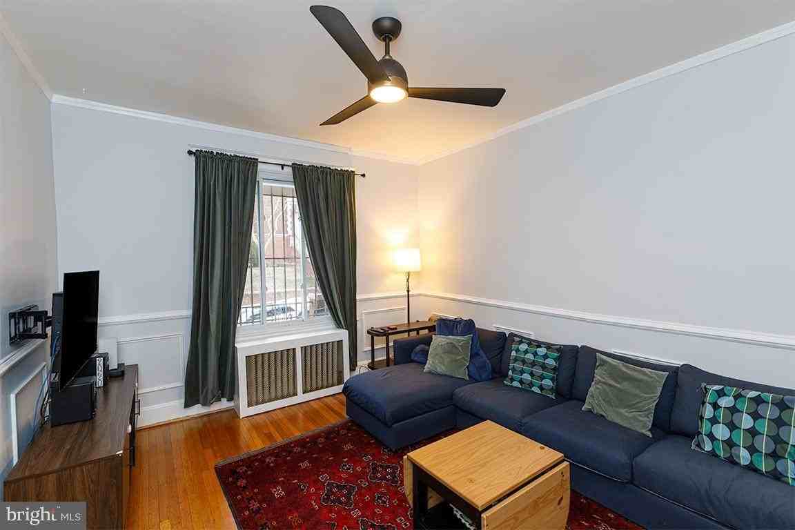 1113 Clifton St Nw - Photo 7 of 45