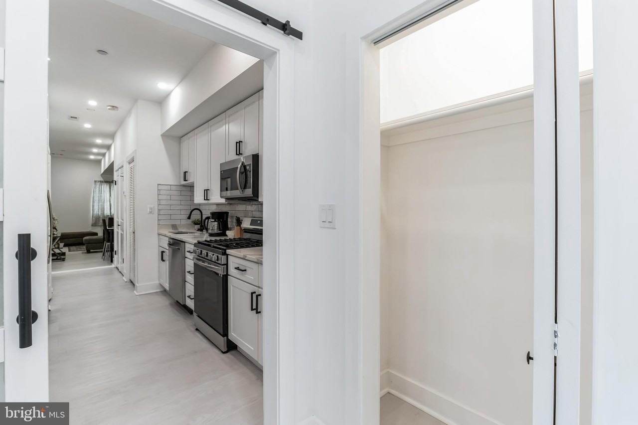 33 Florida Ave Ne #3 - Photo 4 of 9